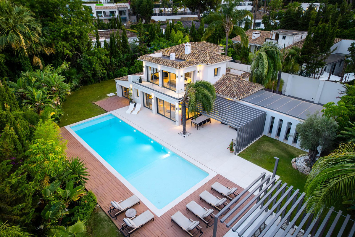 Nueva Andalucía, Marbella